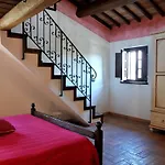Terre Del Cantico Aparthotel
