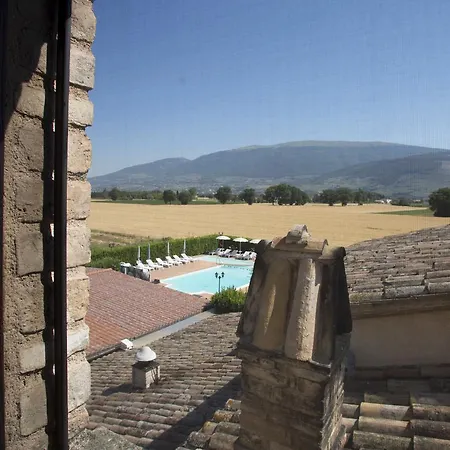 Terre Del Cantico アパートホテル スペッロ