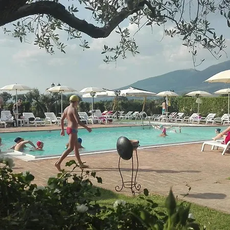 Terre Del Cantico Aparthotel 3*